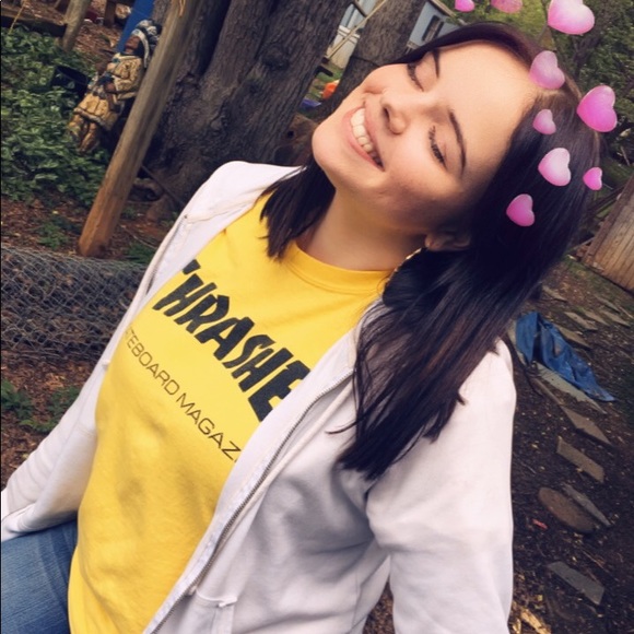 Meet your Posher, Ashley - Picture 1 of 1